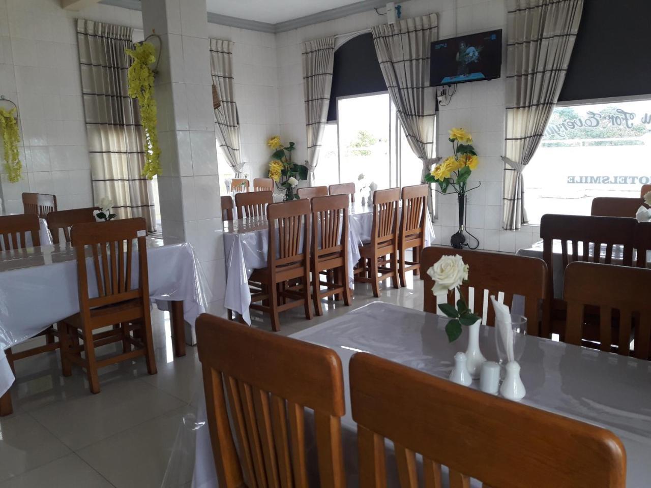 Hotel Smile Pyin Oo Lwin Esterno foto